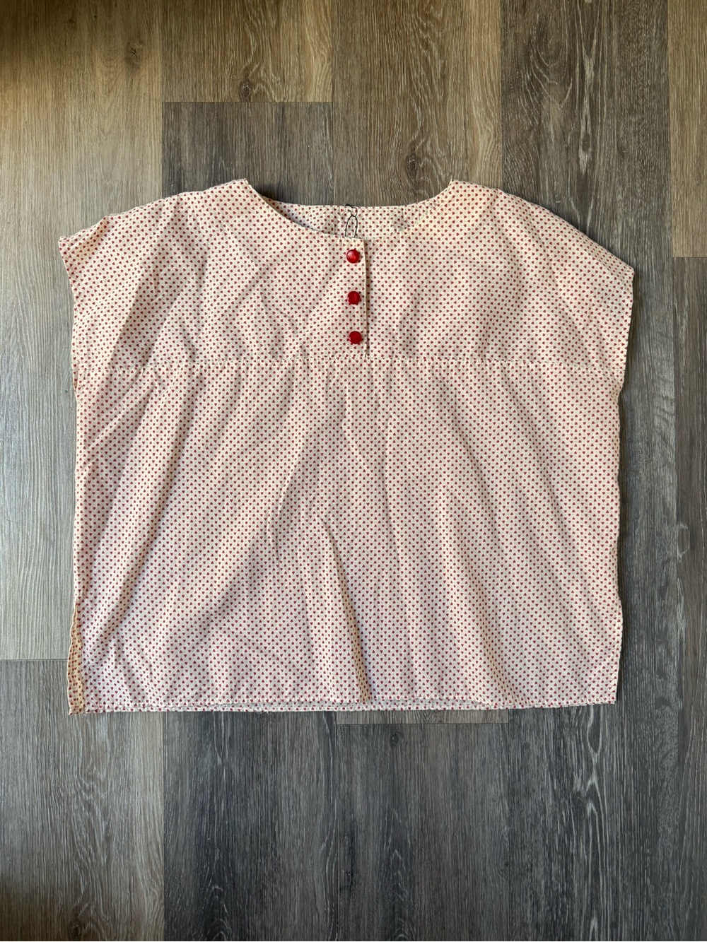 Handmade Vintage Women’s Heart ❤️ Polka Dot Boxy Blouse with Red Button Accents